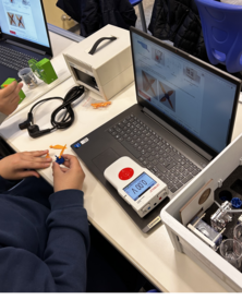 Inhalte Schülerinnen und Schüler im Experiment