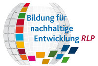 Logo Bildung für nachhaltige Entwicklung Rheinland-Pfalz (Weltkugel, Schriftzug)