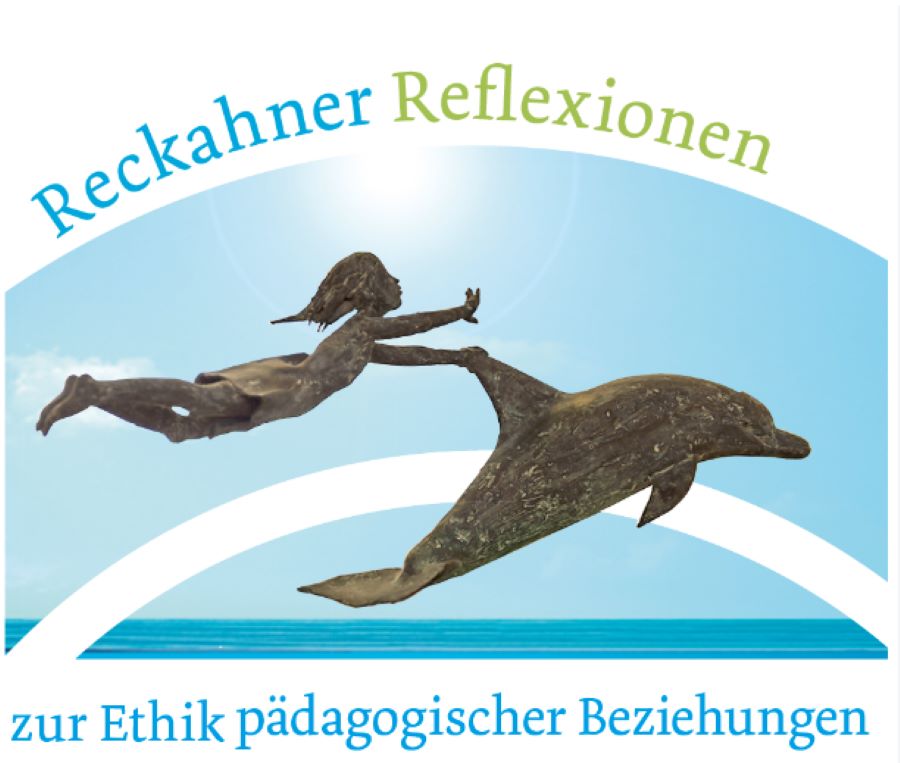 Text: Reckahner Beziehungen - zur Ethik pädagogischer Beziehungen, Bild: Eine Kind hält die Flosse eines Delfins, zusammen springen beide über das Wasser. Verlinkung zur Homepage 